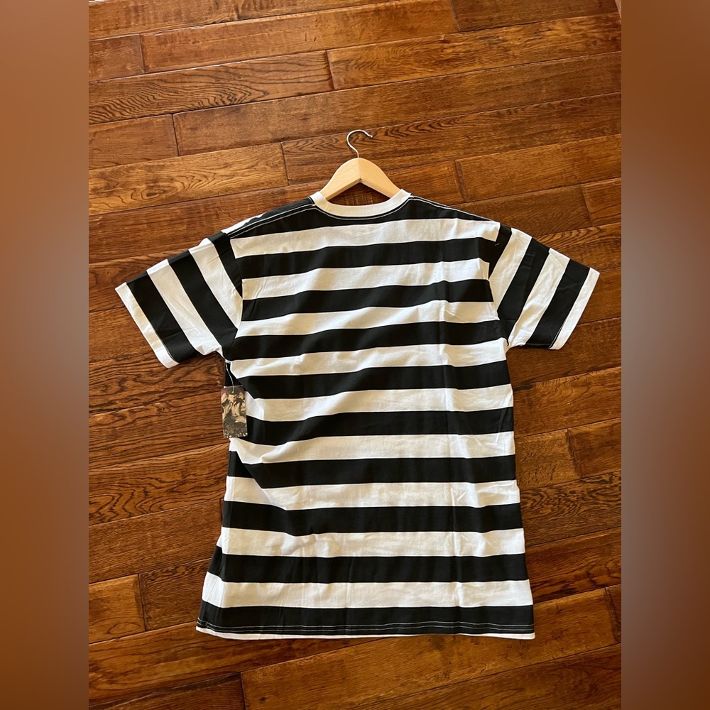 Hard Rock Tokyo Hello Kitty Tee with Apple and Skull Black White Stripes Size L - Picture 8 of 11